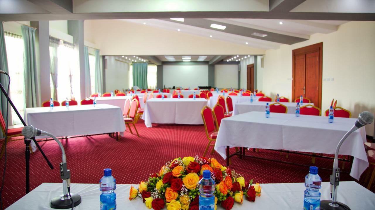 Yinm Furnished Apartment Addis Ababa Exterior foto